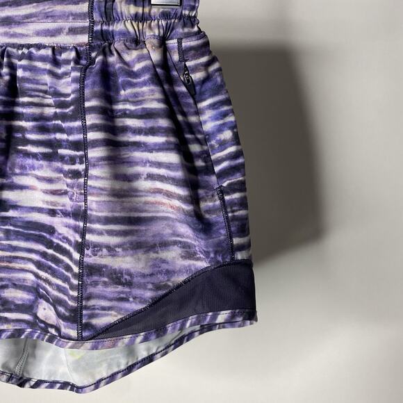 Lululemon Hotty Hot Short II Women's 4 Tall Purple Striped 4" Lined Run Gym Yoga - Picture 2 of 7